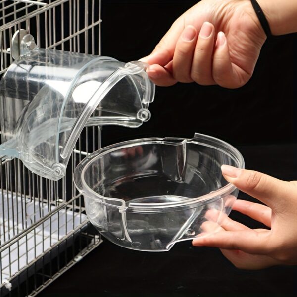 Banheira de Plastico Transparente para Passaros - Clear Plastic Bird Bath Tub With Hook-on Cage Attachment, Transparent Round Bird Bathing Bowl - Image 4
